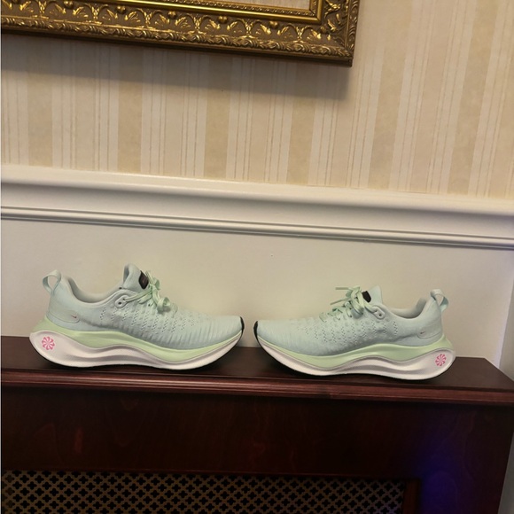 Nike NWT InfinityRN 4 air 7.5 Vapor Green - Picture 14 of 14